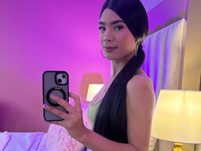 NatashaLewis - Live sexe cam - 24921645