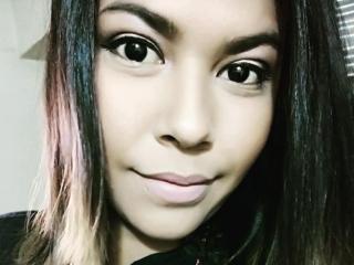 DanielaBebe - Camera khiêu dâm &amp; quyến rũ trực tiếp - 24926457