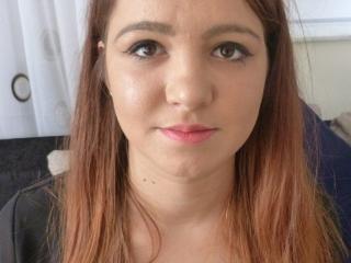 YrenneShy - Live sex cam - 2492674