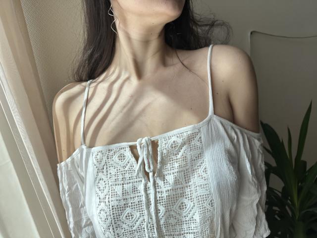 Tisia - Live sex cam - 24928161