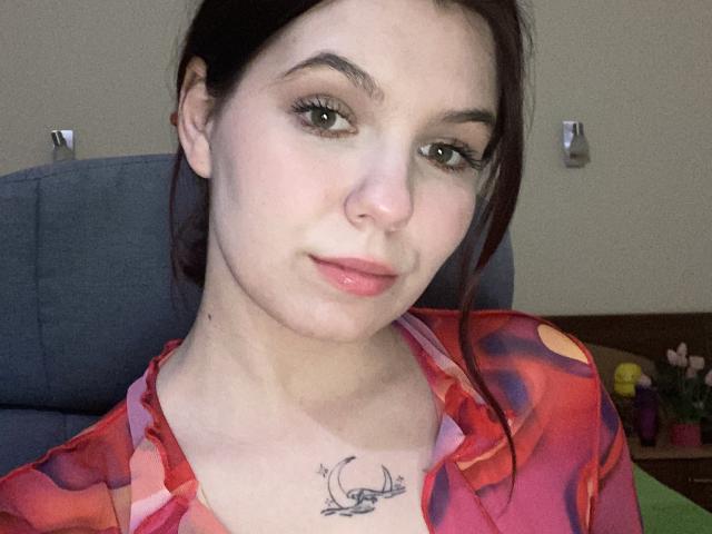 Khaleessi - ライブポルノ&amp;セックスカム - 24929861