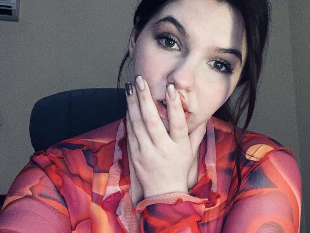 Khaleessi - Live porn &amp; sex cam - 24930065