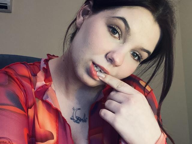 Khaleessi - Sexe cam en vivo - 24930121