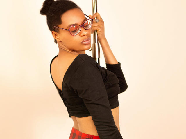 MatildaLujan - Live porn &amp; sex cam - 24930589