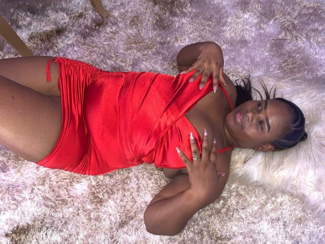 Rouxelee - Live porn &amp; sex cam - 24931809