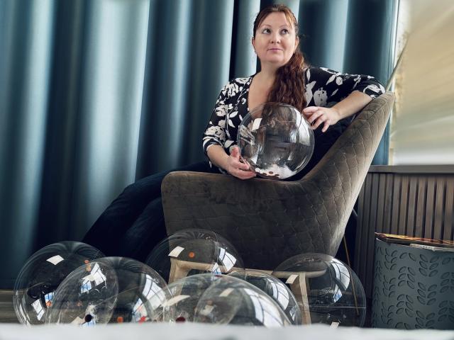 OVanessaHotly - Élő pornó és szexkamera - 24933181