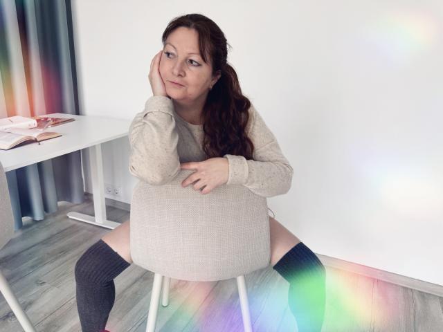 OVanessaHotly - Live porn &amp; sex cam - 24933865