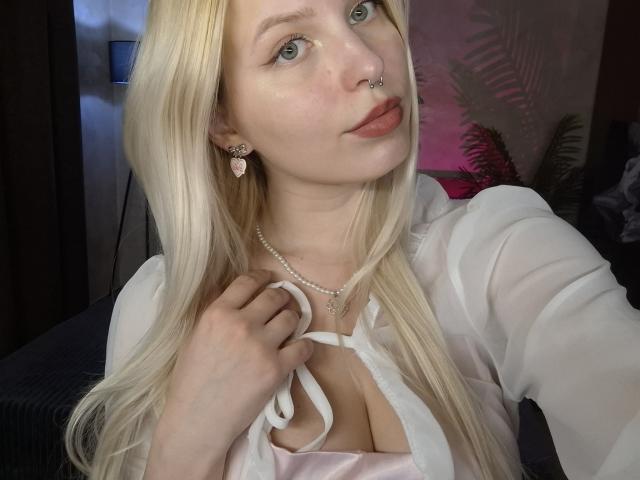 AliceWhitey - Camera khiêu dâm &amp; quyến rũ trực tiếp - 24934981