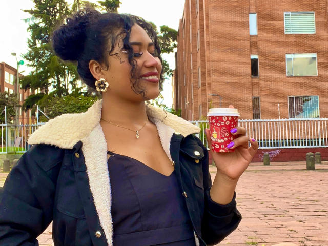 SophieSonyas - Live porn &amp; sex cam - 24935405