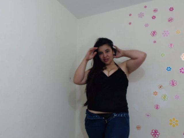 SexValery69 - Sexe cam en vivo - 2494005