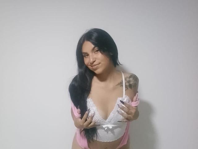 CharlotteRuss - Live porn &amp; sex cam - 24941713