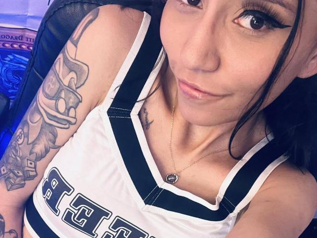 EviieGothel - Camera khiêu dâm &amp; quyến rũ trực tiếp - 24947529