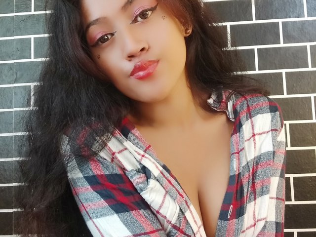 ChloeWu - Live porn &amp; sex cam - 24949333