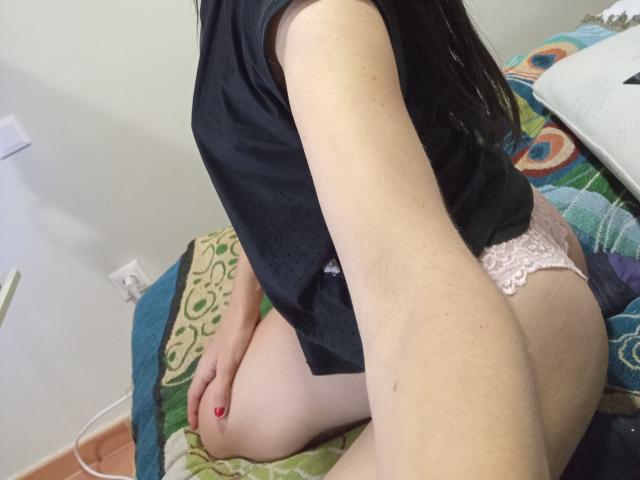 OrianaLaFrancaise - Live porn &amp; sex cam - 24956385