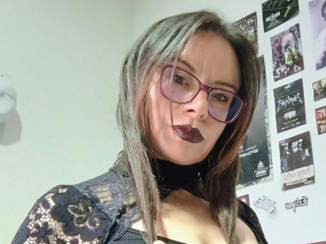 EvangelineJones - Live porn &amp; sex cam - 24960053