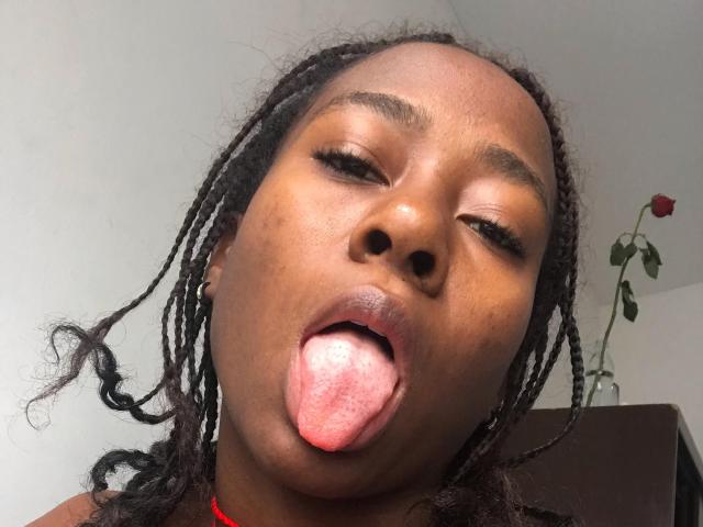 VioletGraice - ライブポルノ&amp;セックスカム - 24960325