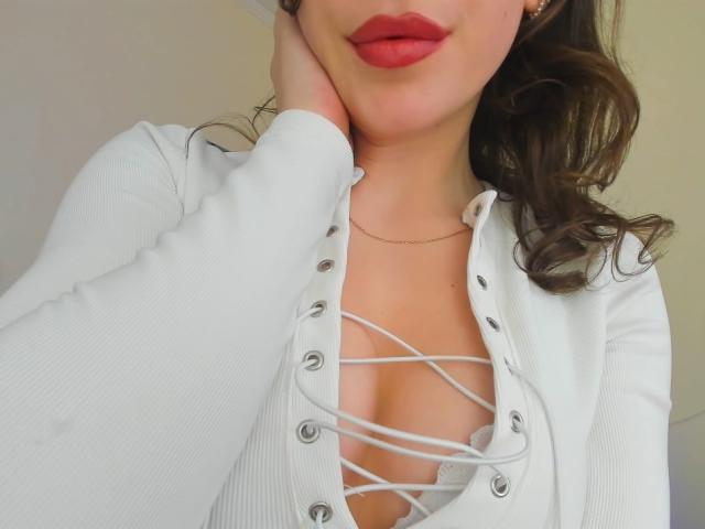 Sevillia - Live sex cam - 24964257