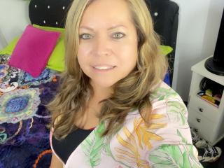 AlesanndraSexy - Sexe cam en vivo - 24965133