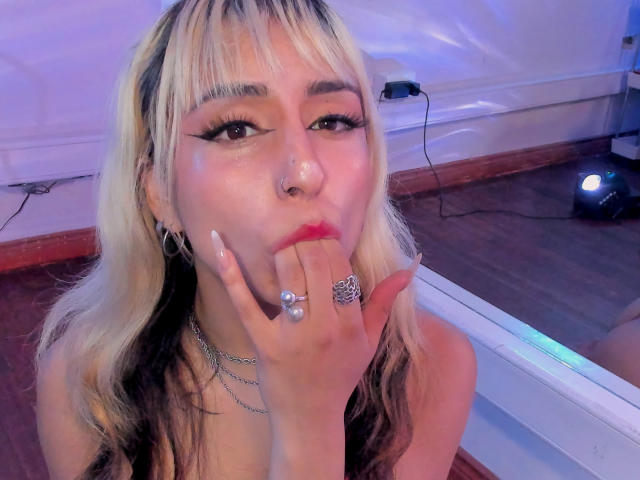 MaveParker - Live porno og sexkamera - 24967489