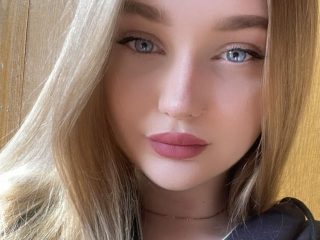 LissaMarguerite - Camera khiêu dâm &amp; quyến rũ trực tiếp - 24969273