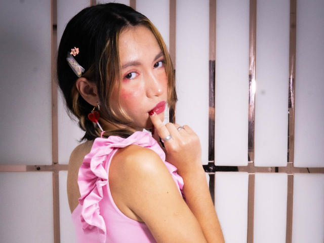 LilyThea - Porno na żywo i seks kamera - 24972329