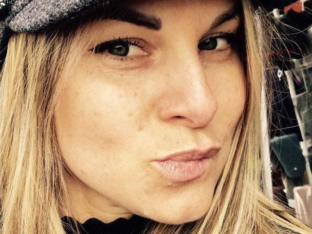 BelleLisaG - сексуальная веб-камера в реальном времени - 24976257