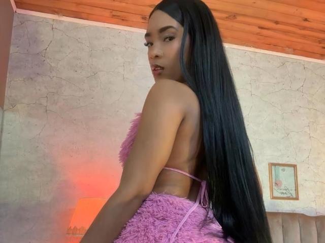 NatashaLewis - Sexe cam en vivo - 24976933