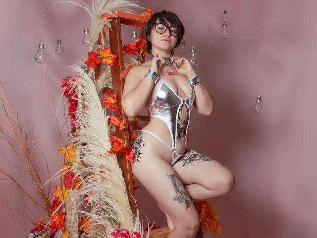 MissTat - Camera khiêu dâm &amp; quyến rũ trực tiếp - 24977197