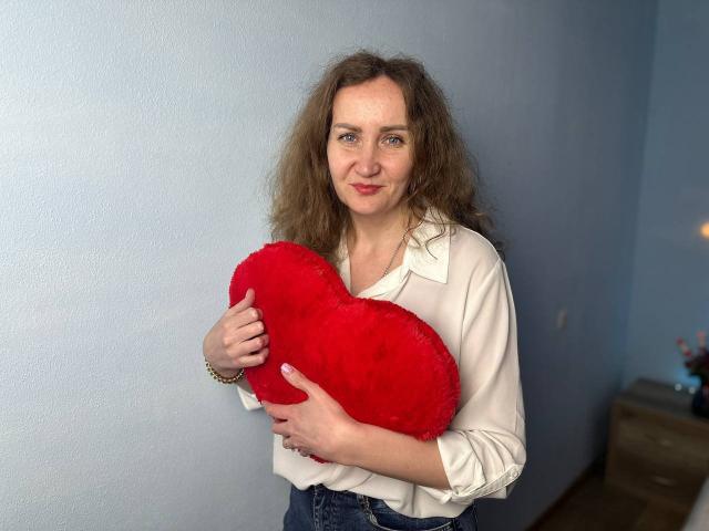 KseniaWiss - Live porn &amp; sex cam - 24979169