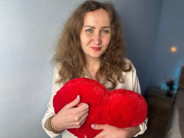 KseniaWiss - Live porn &amp; sex cam - 24979201