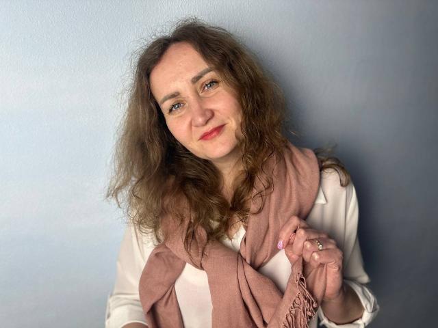 KseniaWiss - Live porn &amp; sex cam - 24979317