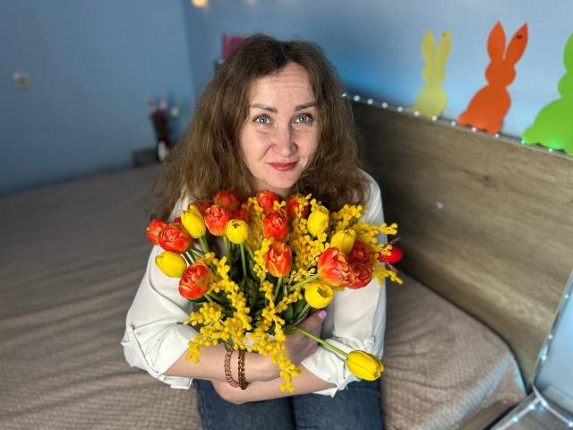 KseniaWiss - Live porn &amp; sex cam - 24979325