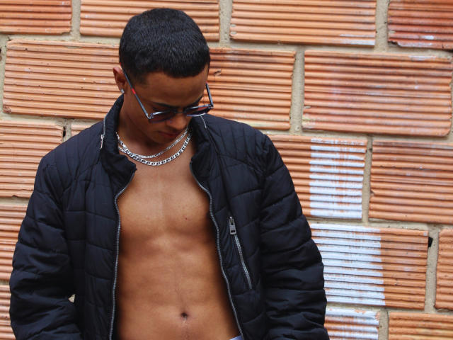 MarkAndLucy - Sexe cam en vivo - 24981201