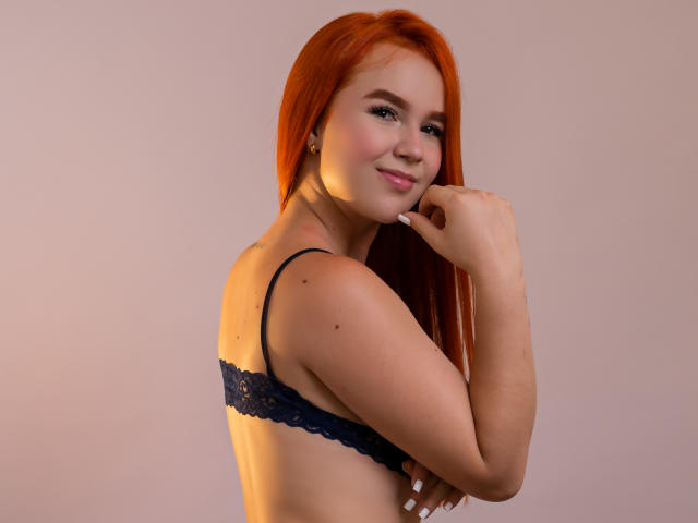 KaitlynMontiel - Live porn &amp; sex cam - 24981257