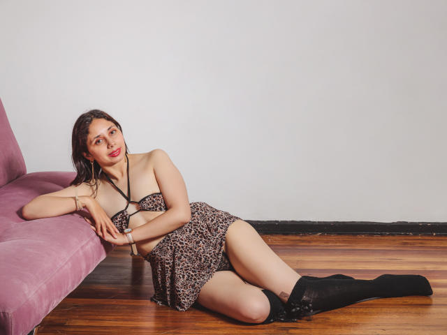 StephanieeSun - Live porn &amp; sex cam - 24987869