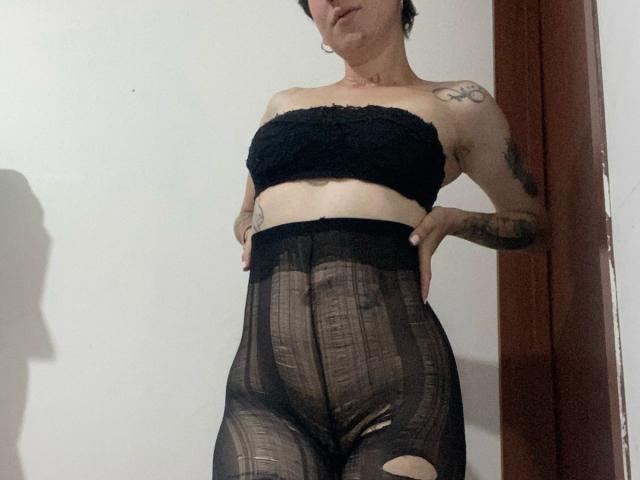 ValeriaNaughtySex - Camera khiêu dâm &amp; quyến rũ trực tiếp - 24989565