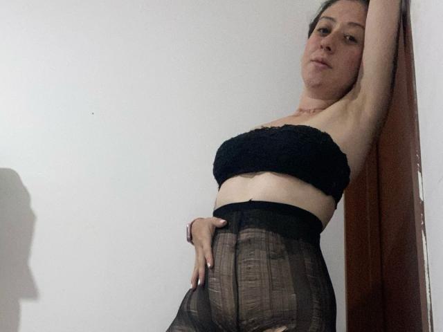 ValeriaNaughtySex - Sexe cam en vivo - 24989569