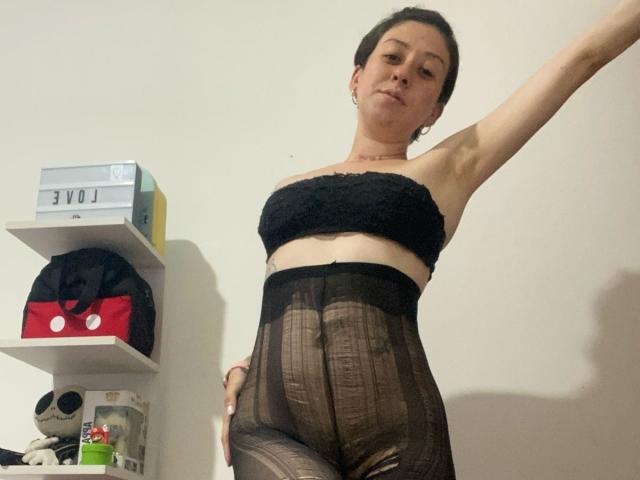 ValeriaNaughtySex - Sexe cam en vivo - 24989581