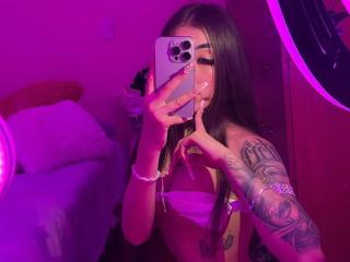 AdelaFlow - Live porn &amp; sex cam - 24991833