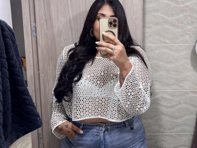 ShiaraRussi - Live porn &amp; sex cam - 24992505