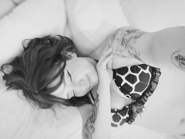 TracieLowe - Live porn &amp; sex cam - 24994485