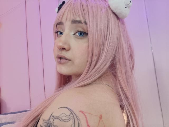 TracieLowe - Live sex cam - 24994565