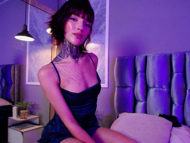 AmellieJones - Camera khiêu dâm &amp; quyến rũ trực tiếp - 24996213