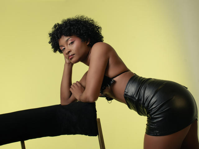 AikoTutsumi - Live porn &amp; sex cam - 24997425