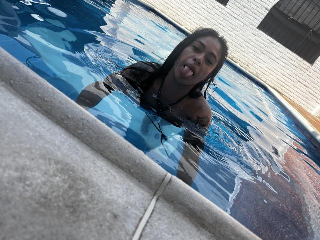 StellaBeckker - Élő pornó és szexkamera - 24998173