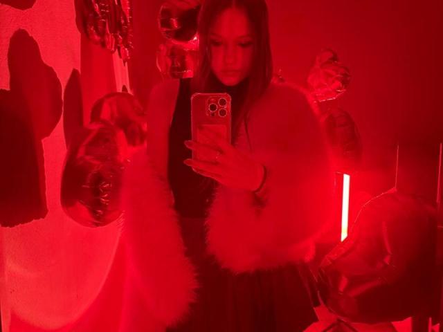 Bubochka - Live sex cam - 25005329