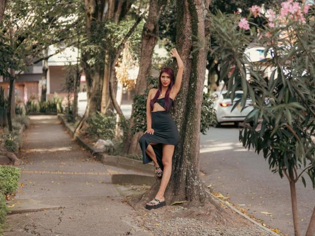 DanikaSerov - сексуальная веб-камера в реальном времени - 25006909