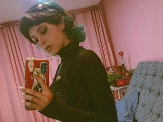 EmmaCourse - Live porn &amp; sex cam - 25007285