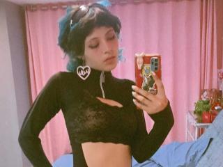 EmmaCourse - Live porn &amp; sex cam - 25007309