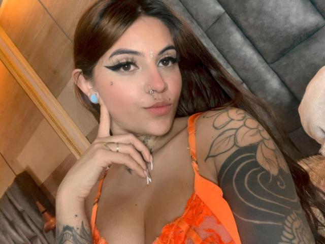 CoriPaige - Live porno og sexkamera - 25008465